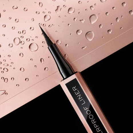 lancome-idole-liner-punta