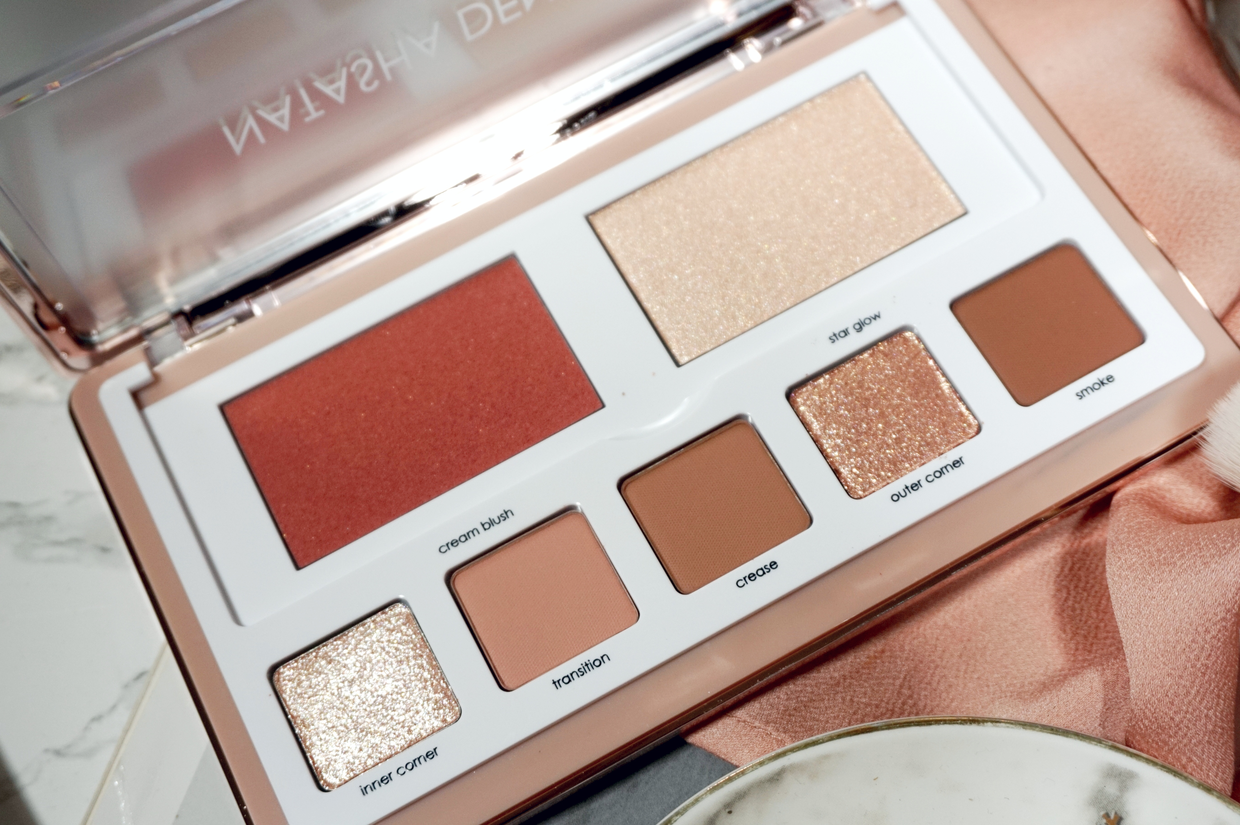 Natasha Denona Glam Face & Eye Palette - Light Review and Swatches