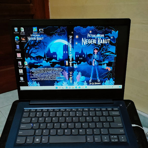 Laptop Lenovo Ideapad 3, Performance Keren, Ringan, Modern 