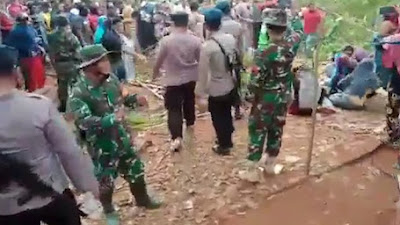TEGANG! Aparat TNI-Polri Bentrok dengan Warga, Ricuh Soal Lahan di Konawe Sultra