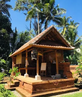 rumah-adat-blumbungan-sibangkaja-bali