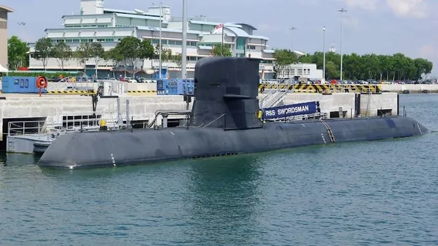 RSS Swordsman, el segundo submarino de clase Archer de la Armada. (Foto: Facebook/Danny Clh)