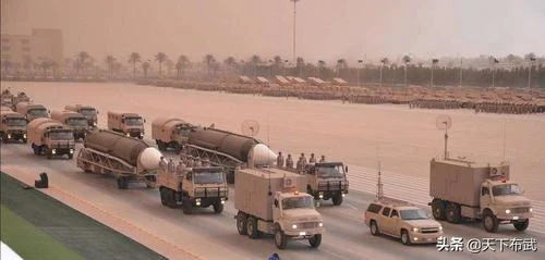 Saudi military previously parading China-purchased Dongfeng-3 missiles.