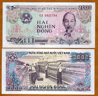 V5 VIETNAM 2000 DONG UNC 1988 (P-107a(2))