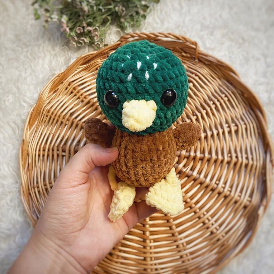 Crochet duck amigurumi