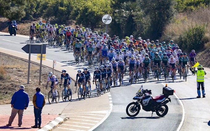 Las fotos de la 1ª etapa de la Volta a la Comunitat Valenciana 2022 - Fotos Ciclismo González