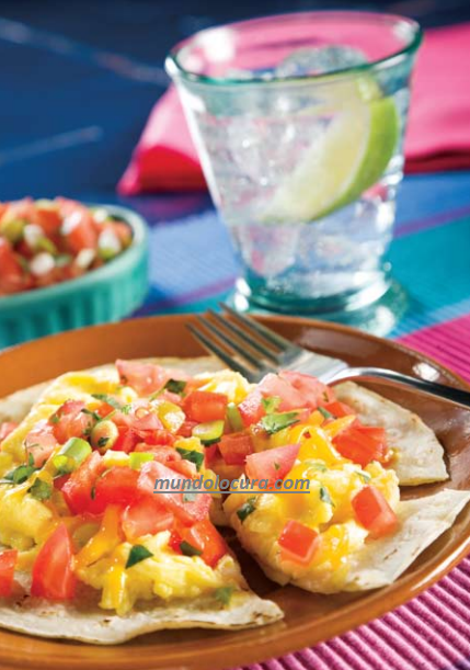 Receta de Huevos Rancheros con Pico de Gallo