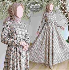 Baju lebaran wanita muslimah