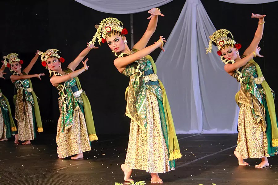 Daftar Adat, Tari, sampai Musik Peninggalan Budaya Tidak Benda Jawa barat 2022