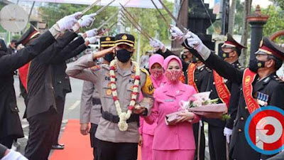 AKBP Oskar Syamsudin Resmi Gantikan AKBP Suryono Sebagi Kapolres Tuban Jawa Timur 