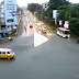 [VIDEO] Rem Blong Truk Tronton Tabrak Kendaraan di Lampu Merah, Mobil Motor Terpental