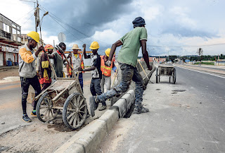 Estradas secundárias e terciárias dos municípios de Luanda, Viana e Kilamba Kiaxi começam a ser reabilitadas no próximo mês de Março, adiantou, segunda-feira (21), o director-geral da Empresa Nacional de Construção de Infra-estruturas Básicas (ENCIB).