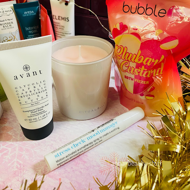 Lookfantastic Advent Calendar, beauty box, Rituals, Bubble T, AVANT, This Works,  Lookfantastic