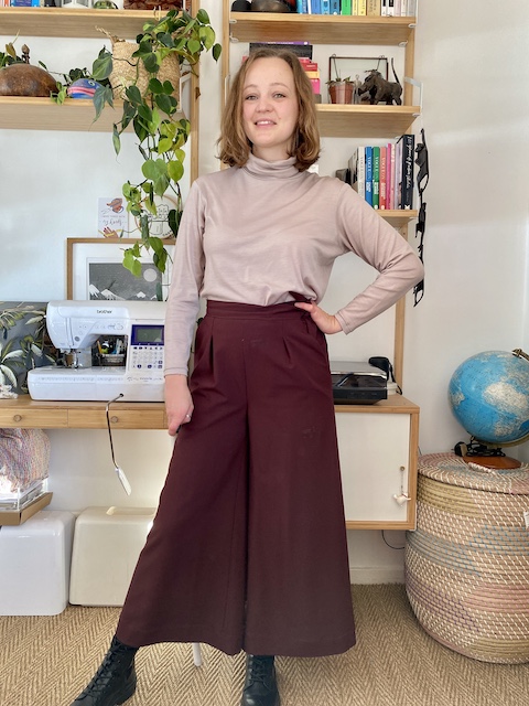 Diary of a Chain Stitcher: Papercut Patterns Fall Turtleneck & Megan Nielsen Flint Pants in The Fabric Store Merino Jersey & Stretch Suiting