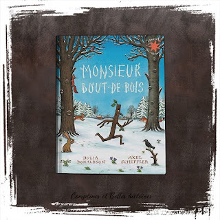 Monsieur bout de bois livre pour enfant sur une aventure pleine de dangers et de rebondissements, sur fond d'hiver et de Noel, de Julia Donaldson et Axel Scheffler Editions Gallimard Jeunesse