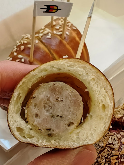 Park_Bäckerei_Pretzel_Bagel_German_Bakery_Singapore