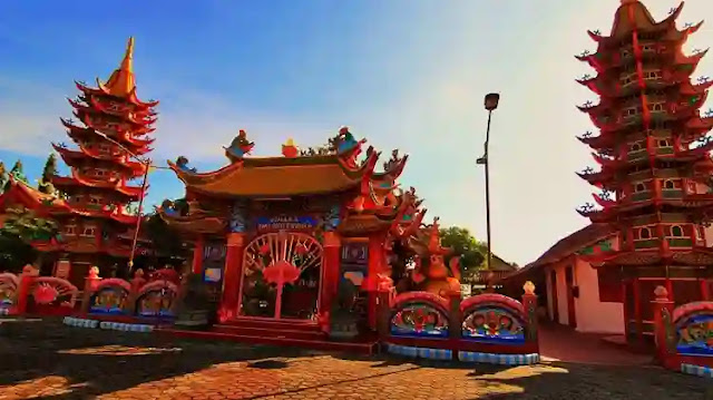 Vihara Avalokitesvara di Kabupaten Pamekasan