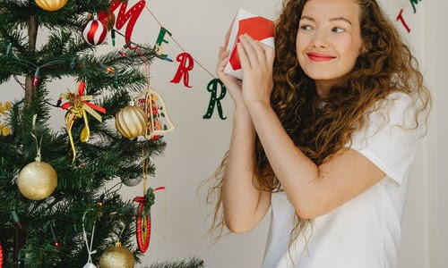 33 Christmas Gifts for Female Best Friend