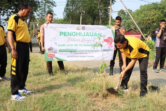 HUT Humas ke-72, Polres HST Lakukan Penanaman 100 Pohon di Asrama Polisi