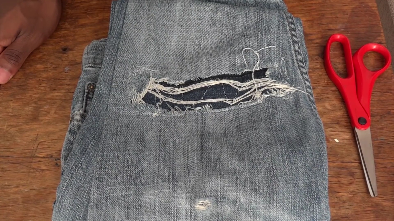 How To Rough Up Jeans