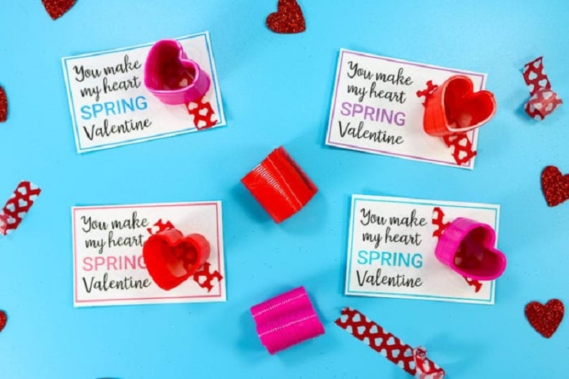 heart slinky valentine gift tags