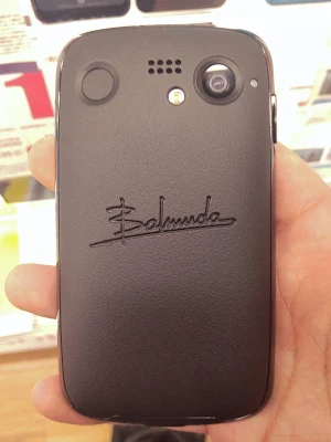 BALMUDA Phone