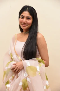 Sai Pallavi stills at Shyam Singha Roy Movie pre release