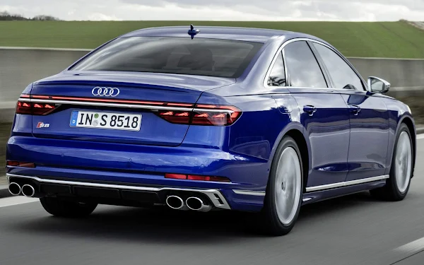 Audi S8 2022