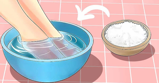 How To Get Rid Of Smelly Feet With Natural Remedies