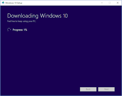 menunggu proses downloading windows 10
