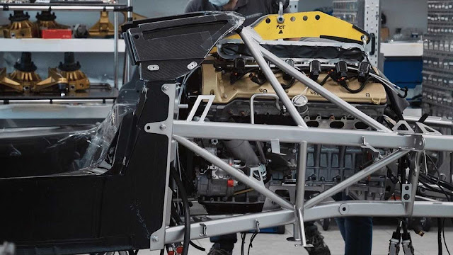 There's A New Pagani Zonda Being Built In 2022