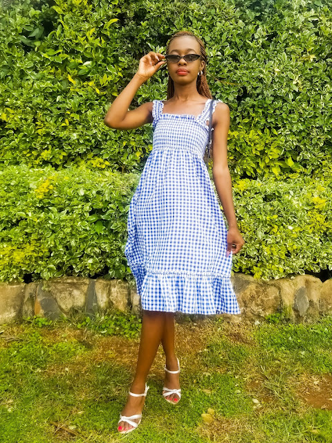 How To Wear Gingham: Blue Gingham Dress