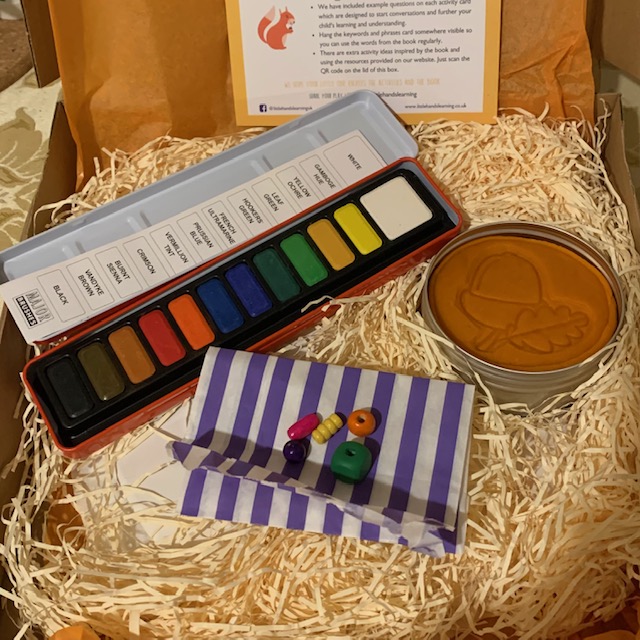 Little Hands Learning Creativity subscription box contents