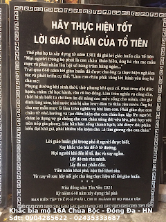 Bia lời giáo huấn của tổ tiên