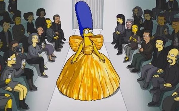 Marge Simpson luce diseños de Balenciaga para un fashion film