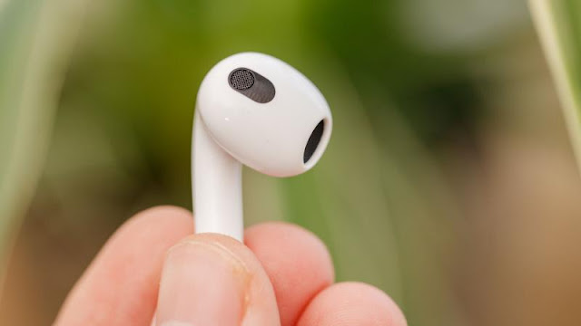 Apple AirPods 3 (2021) Review