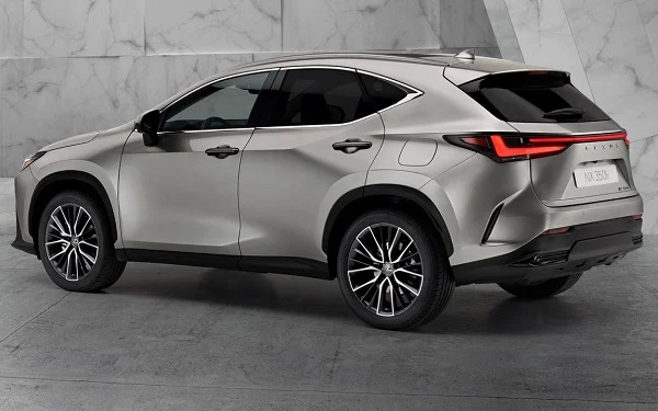 Lexus NX 350h Luxury