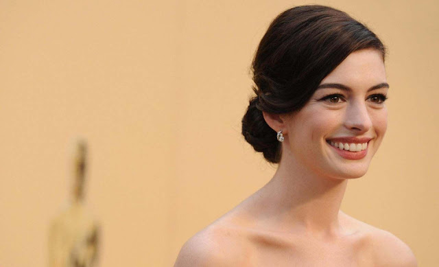 Anne Hathaway makeup tips, diet, skincare and much more.