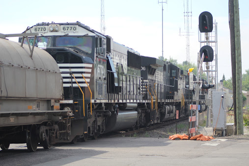 NS at Warsaw, IN