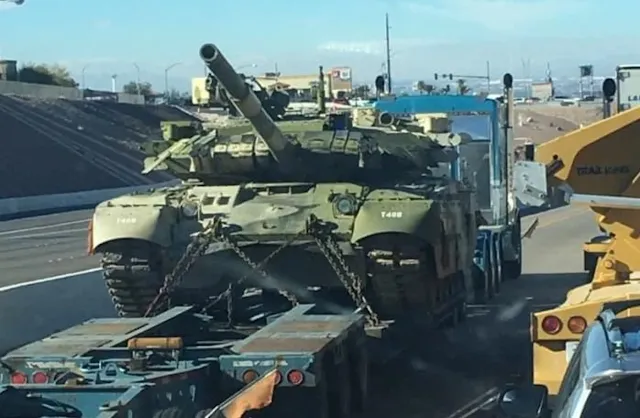 Ukraine giao xe Tank chiến đấu chủ lực Oplot cho Mỹ