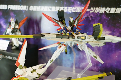 El HGCE 1/144 ZGMF/A-42S2 Destiny Gundam Spec II en el 62º Shizuoka Hobby Show - 03