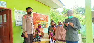 Jajaran Polsek Alla Intensif Pengamanan Vaksinasi di Aula Kantor Desa Pana