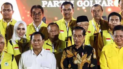 Efek Ekor Jas Jokowi Diyakini Mengerek Elektabilitas Prabowo dan Seluruh Parpol KIM