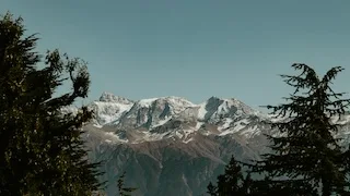 Uttarakhand-hill-Himalaya