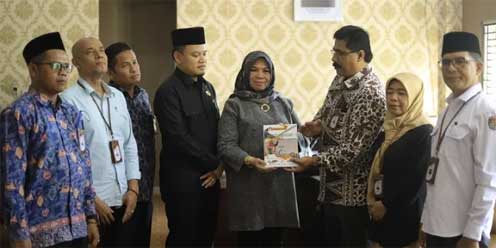 Komisioner KPU Kota Solok Kunjungi Pimpinan DPRD