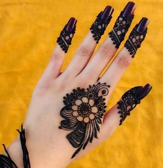 Ladies Mehndi Design: 10 beautiful Mehndi Design's of 2022