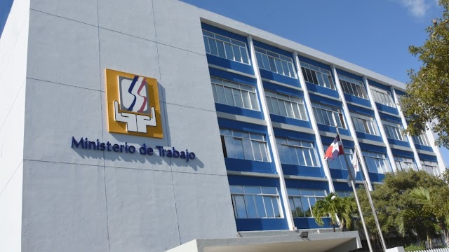 Ministerio de Trabajo invita a jornadas de empleos simultáneas en el Distrito Nacional, Santiago y Montecristi