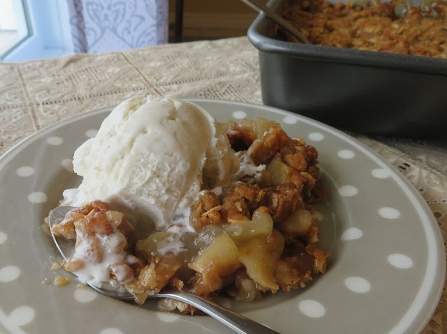 Mom's Best Apple Crisp