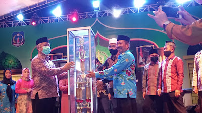 Sulwan Tutup MTQ Ke - VII Tingkat Kabupaten, Tuan Rumah Poli-Polia Juara Umum