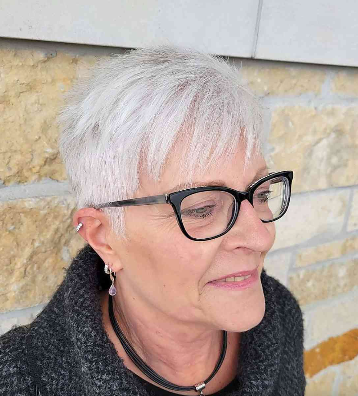 hairstyles for women over 70 with glasses